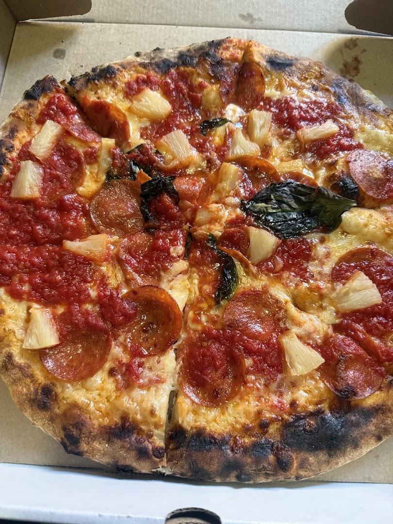 Tauro Wood Fired Pizza